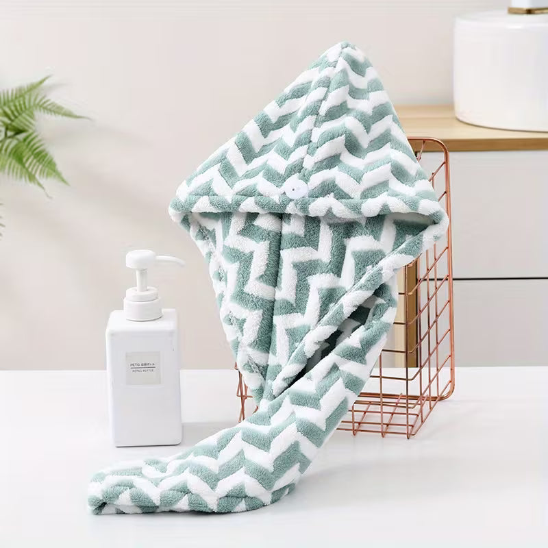 A New and Stylish Striped Dry Hair Cap, Specially Designed for Women's Hair, with Strong Water Absorption and Quick Drying Effect. A Flash, a Dry Hair Tool Suitable for All Seasons