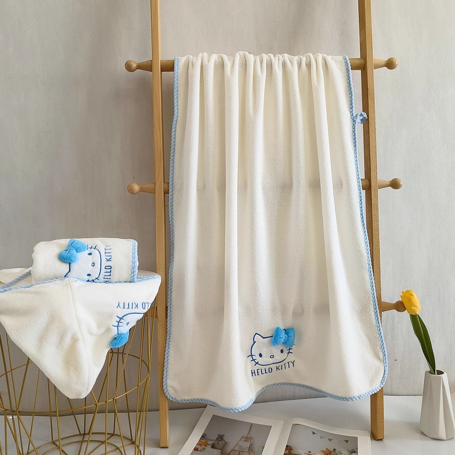 3pcs Sanrio Hello Kitty Bath Towel | Quick-Dry Thick Coral Towels with Hello Kitty Design, Cute Cartoon Theme, Contemporary Style, Fabric, 380 g\u002Fm², Suitable for Women and Adults, Wash Cloths